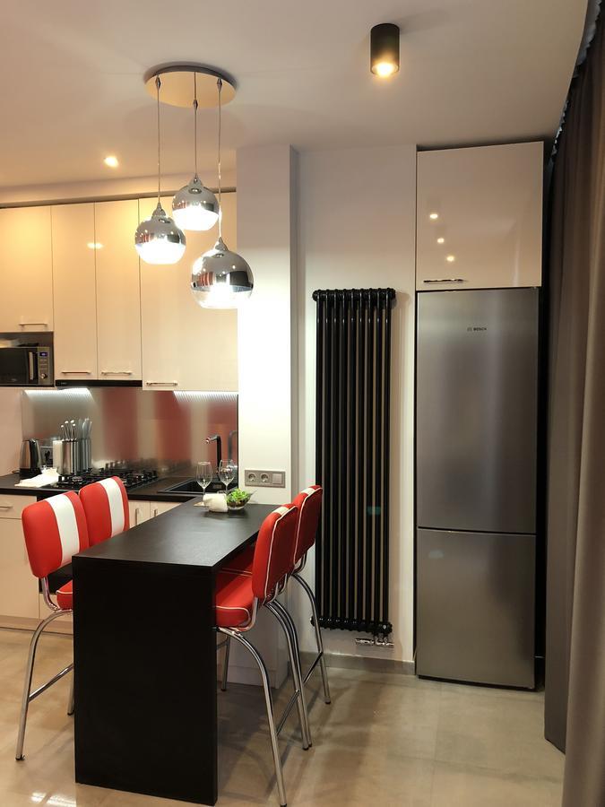 Bon Apetit Apartament Lviv Buitenkant foto
