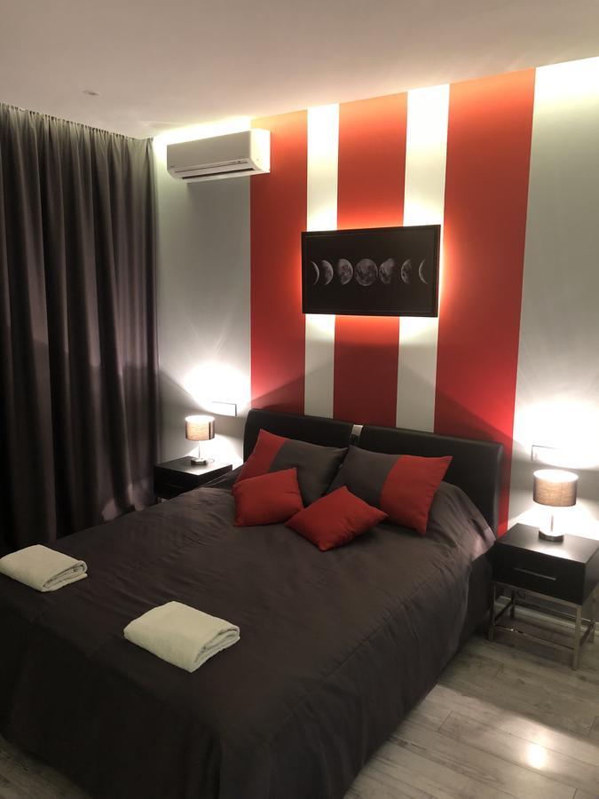Bon Apetit Apartament Lviv Buitenkant foto