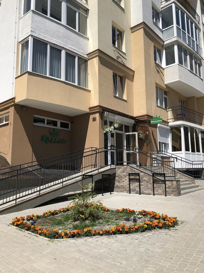 Bon Apetit Apartament Lviv Buitenkant foto